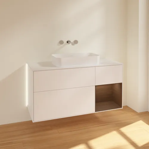 Bild von VILLEROY BOCH Finion Waschbeckenunterschrank, mit Beleuchtung, 3 Auszüge, 1200 x 603 x 501 mm, White Matt Lacquer / Walnut Veneer / Glass White Matt #G711GNMT