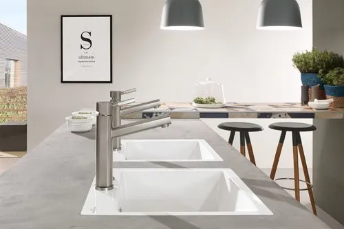 Bild von VILLEROY BOCH Subway 50 S flat flächenbündige Spüle, inklusive Ablaufgarnitur mit Excenterbetätigung, aus Keramik, 490 x 475 mm, Graphite CeramicPlus #33152FI4