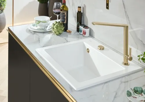Bild von VILLEROY BOCH Subway 60 S Einbauspüle, inklusive Ablaufgarnitur mit Excenterbetätigung, aus Keramik, 600 x 510 mm, Weiß Alpin CeramicPlus #330902R1