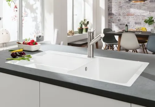 Bild von VILLEROY BOCH Siluet 50 flat flächenbündige Spüle, inklusive Ablaufgarnitur mit Handbetätigung, aus TitanCeram, 880 x 490 mm, Graphite CeramicPlus #33351FI4