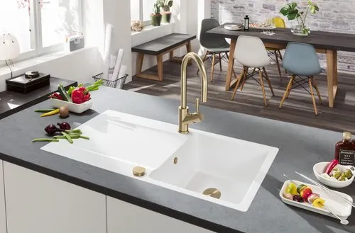 Obrázek VILLEROY BOCH Umbrella Kitchen tap, of Stainless steel, Gold Matt #92530003