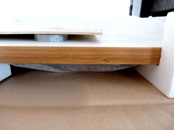ZEHNDER AVEO BAMBUS deska pod otopné těleso 1448x550mm 8100447010