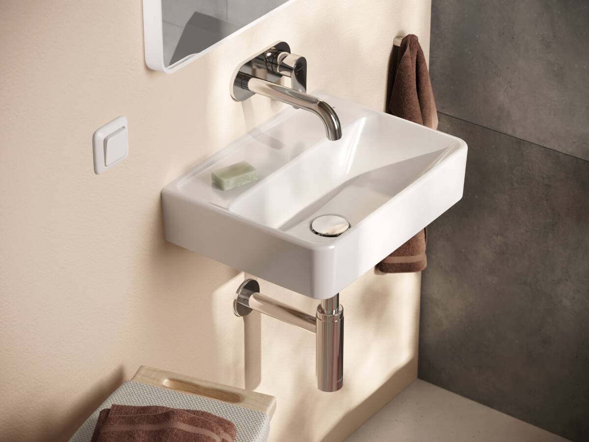 Picture of HANSGROHE Vernis Blend Single lever basin mixer for concealed installation wall-mounted with spout 20,7 cm Chrome 71576000