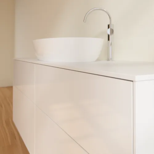 Bild von VILLEROY BOCH Finion Waschbeckenunterschrank, mit Beleuchtung, 4 Auszüge, 1600 x 603 x 501 mm, Glossy White Lacquer / Glass White Matt #G97100GF