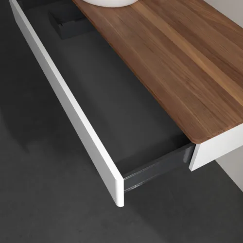Bild von VILLEROY BOCH Antao Waschbeckenunterschrank, 1 Auszug, 1200 x 190 x 500 mm, Front ohne Struktur, Glossy White Lacquer / Warm Walnut #K11052GF