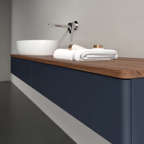 Bild von VILLEROY BOCH Antao Waschbeckenunterschrank, 2 Auszüge, 1600 x 190 x 500 mm, Front ohne Struktur, Midnight Blue Matt Lacquer / Warm Walnut #K15012HG