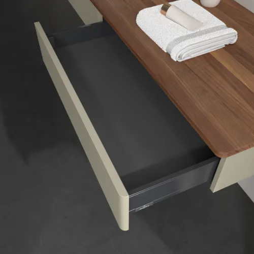 Bild von VILLEROY BOCH Antao Waschbeckenunterschrank, 2 Auszüge, 1600 x 190 x 500 mm, Front mit Struktur, Stone Grey Matt Lacquer / Warm Walnut #K15112HK