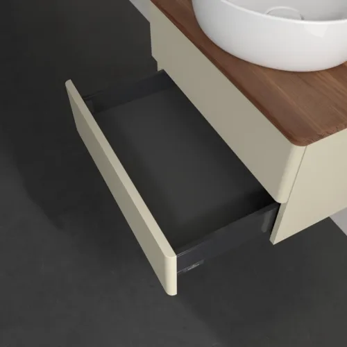 Bild von VILLEROY BOCH Antao Waschbeckenunterschrank, 2 Auszüge, 600 x 360 x 500 mm, Front ohne Struktur, Silk Grey Matt Lacquer / Warm Walnut #K18012HJ