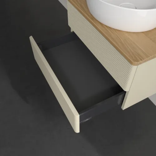 Bild von VILLEROY BOCH Antao Waschbeckenunterschrank, 2 Auszüge, 600 x 360 x 500 mm, Front mit Struktur, Silk Grey Matt Lacquer / Honey Oak #K18151HJ