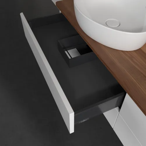 Bild von VILLEROY BOCH Antao Waschbeckenunterschrank, 4 Auszüge, 1600 x 360 x 500 mm, Front ohne Struktur, White Matt Lacquer / Warm Walnut #K26052MT