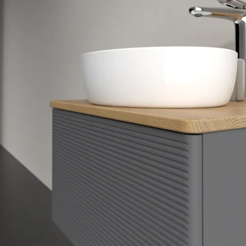 Bild von VILLEROY BOCH Antao Waschbeckenunterschrank, 1 Auszug, 600 x 360 x 500 mm, Front mit Struktur, Anthracite Matt Lacquer / Honey Oak #K29151GK
