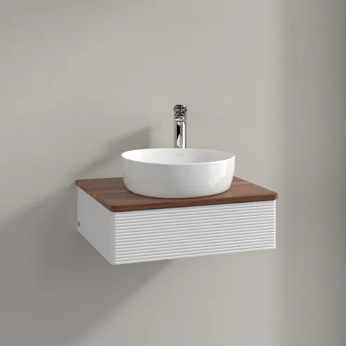 Bild von VILLEROY BOCH Antao Waschbeckenunterschrank, mit Beleuchtung, 1 Auszug, 600 x 190 x 500 mm, Front mit Struktur, Glossy White Lacquer / Warm Walnut #L07152GF