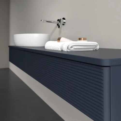 Bild von VILLEROY BOCH Antao Waschbeckenunterschrank, mit Beleuchtung, 2 Auszüge, 1600 x 190 x 500 mm, Front mit Struktur, Midnight Blue Matt Lacquer / Midnight Blue Matt Lacquer #L15110HG