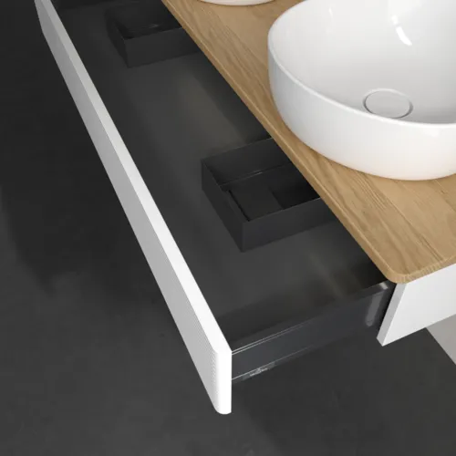Bild von VILLEROY BOCH Antao Waschbeckenunterschrank, mit Beleuchtung, 1 Auszug, 1200 x 190 x 500 mm, Front mit Struktur, Glossy White Lacquer / Honey Oak #L13111GF