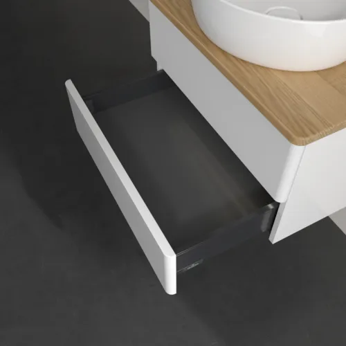 Bild von VILLEROY BOCH Antao Waschbeckenunterschrank, mit Beleuchtung, 2 Auszüge, 600 x 360 x 500 mm, Front ohne Struktur, Glossy White Lacquer / Honey Oak #L18051GF