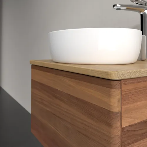 Bild von VILLEROY BOCH Antao Waschbeckenunterschrank, mit Beleuchtung, 1 Auszug, 600 x 360 x 500 mm, Front ohne Struktur, Warm Walnut / Honey Oak #L29051HM