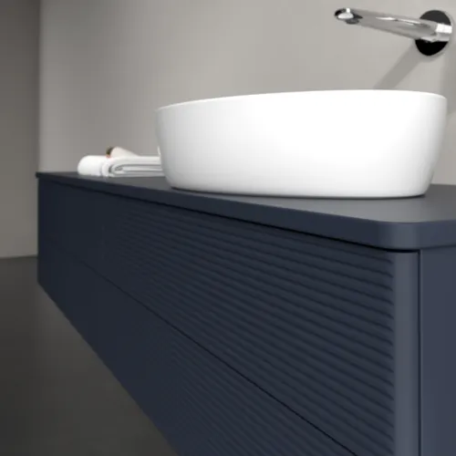 Bild von VILLEROY BOCH Antao Waschbeckenunterschrank, mit Beleuchtung, 4 Auszüge, 1600 x 360 x 500 mm, Front mit Struktur, Midnight Blue Matt Lacquer / Midnight Blue Matt Lacquer #L27110HG