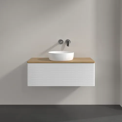 Bild von VILLEROY BOCH Antao Waschbeckenunterschrank, mit Beleuchtung, 1 Auszug, 1000 x 360 x 500 mm, Front mit Struktur, Glossy White Lacquer / Honey Oak #L31111GF