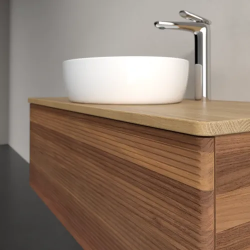 Bild von VILLEROY BOCH Antao Waschbeckenunterschrank, mit Beleuchtung, 1 Auszug, 1000 x 360 x 500 mm, Front mit Struktur, Warm Walnut / Honey Oak #L31151HM