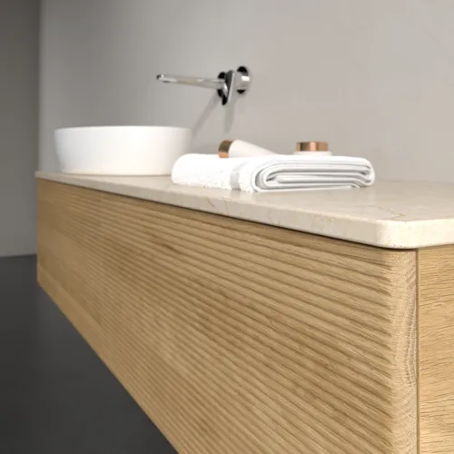 Bild von VILLEROY BOCH Antao Waschbeckenunterschrank, mit Beleuchtung, 2 Auszüge, 1600 x 360 x 500 mm, Front mit Struktur, Honey Oak / Botticino #L37113HN