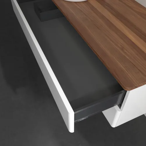 Bild von VILLEROY BOCH Antao Waschbeckenunterschrank, mit Beleuchtung, 2 Auszüge, 1200 x 360 x 500 mm, Front ohne Struktur, Glossy White Lacquer / Warm Walnut L22052GF
