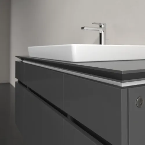 Bild von VILLEROY BOCH Legato Waschbeckenunterschrank, mit Beleuchtung, 5 Auszüge, 1200 x 550 x 500 mm, Glossy Grey / Glossy Grey #B683L0FP