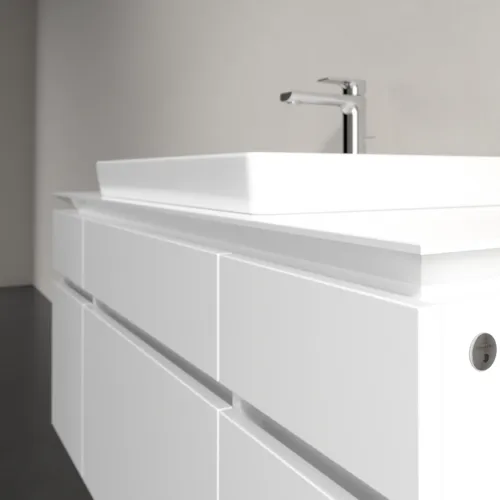 Obrázek VILLEROY BOCH Legato toaletní skříňka, s osvětlením, 5 výsuvů, 1200 x 550 x 500 mm, lesklá bílá / lesklá bílá #B683L0DH