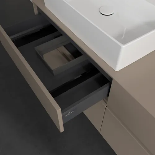 Bild von VILLEROY BOCH Collaro Waschbeckenunterschrank, 4 Auszüge, 1400 x 548 x 500 mm, Taupe / Taupe #C13200VM