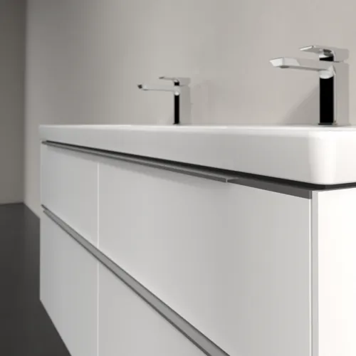 Bild von VILLEROY BOCH Subway 3.0 Waschbeckenunterschrank, mit Beleuchtung, 4 Auszüge, 1272 x 576 x 478 mm, Brilliant White #C568L0VE