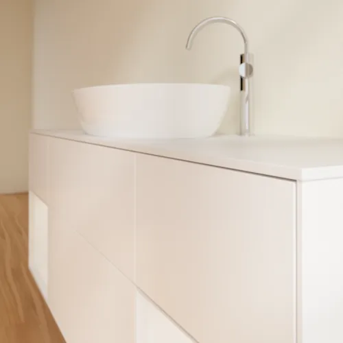 Bild von VILLEROY BOCH Finion Waschbeckenunterschrank, mit Beleuchtung, 4 Auszüge, 1600 x 603 x 501 mm, White Matt Lacquer / Glossy White Lacquer / Glass White Matt #F981GFMT