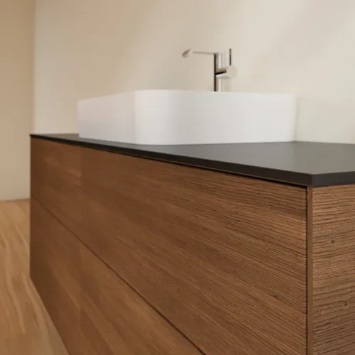 Bild von VILLEROY BOCH Finion Waschbeckenunterschrank, mit Beleuchtung, 4 Auszüge, 1600 x 603 x 501 mm, Walnut Veneer / Glass Black Matt #G44200GN